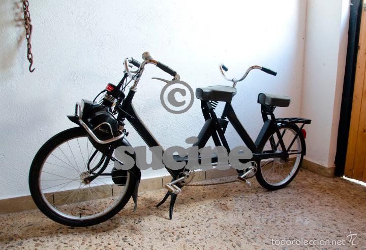 Autos und Motorr&auml;der: 2 FOTOGRAFIAS DE LA POPULAR MOTOCICLETA MODIFICADA PARA TANDEM Y LA ORIGINAL