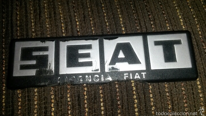 Coches y Motocicletas: PLACA SEAT LICENCIA FIAT SEAT 131 SUPERMIRAFIORI