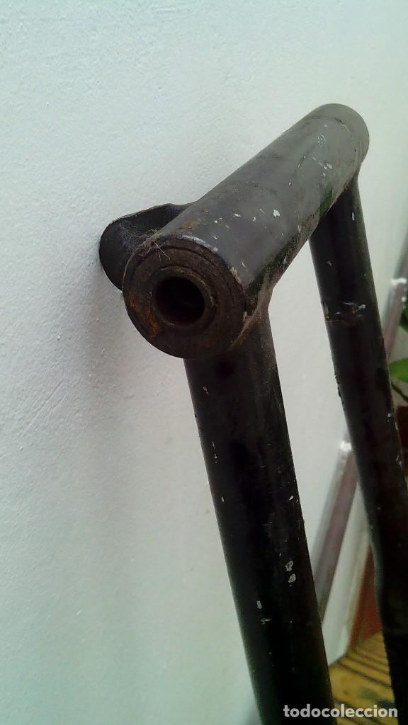 Coches y motocicletas: Montesa Impala - Foto 4