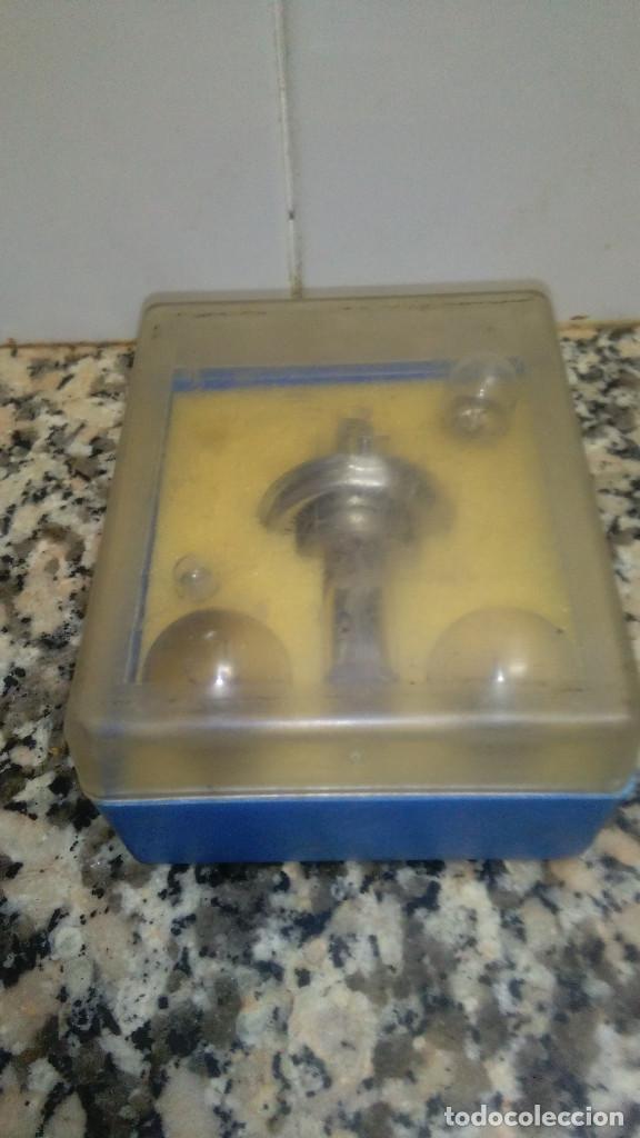 Voitures et Motocyclettes: ANTIGUA CAJA LAMPARAS COCHE