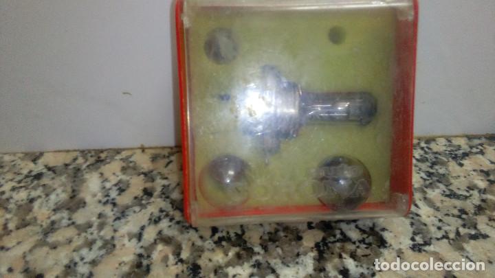 Voitures et Motocyclettes: ANTIGUA CAJA LAMPARAS COCHE AUTO CORONA