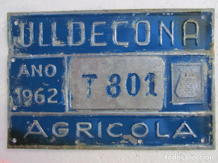 Voitures et Motocyclettes: chapa de arbitrio , agricola  , ulldecona 1962  montsia - tarragona