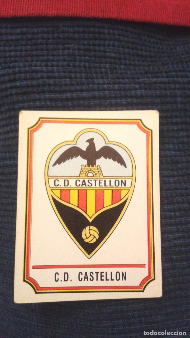 Voitures et Motocyclettes: FUTBOL 89 PANINI. NUNCA PEGADO ESCUDO CASTELLON