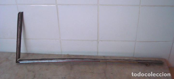 Automobili e Motociclette: ALFA ROMEO - MOLDURA LATERAL IZQUIERDO / LEFT SIDE BRACKET PN 534977 (ALFA ROMEO ALFASUD SERIES)