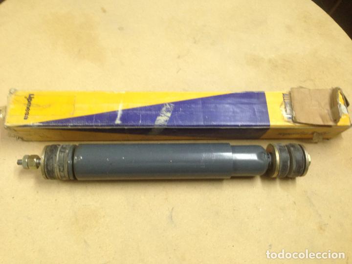 Autos und Motorr&auml;der: ANTIGUO AMORTIGUADOR LIP RENAULT R18 R 18 TRASERO REF 127122 NUEVO. (24)