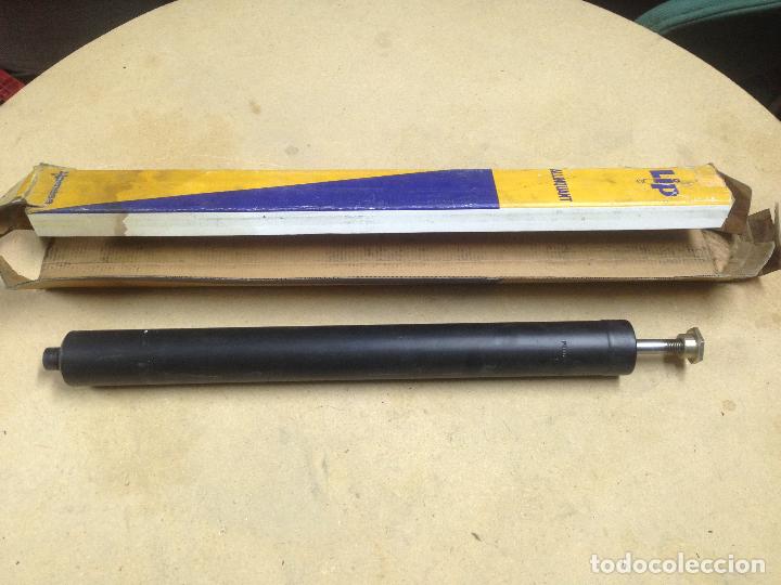 Coches y Motocicletas: ANTIGUO AMORTIGUADOR LIP PEUGEOT 504 DELANTERO REF 129014 NUEVO. (34)