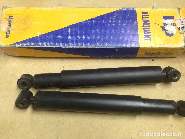 Autos und Motorr&auml;der: PAREJA ANTIGUOS AMORTIGUADORES LIP EBRO F 100 TRASERO REF 127197 NUEVO. (67)