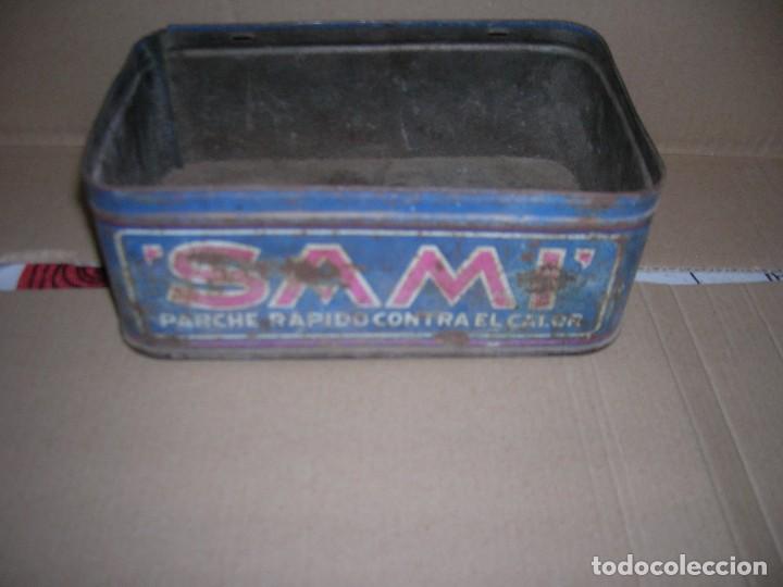 Autos und Motorr&auml;der: Caja metal Sami. Parche r&aacute;pido contra el calor. Parches para motos. Mide 18*11*7 cm., falta tapa.