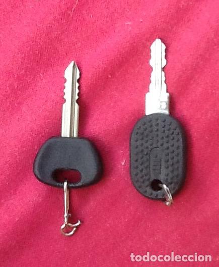 Autos und Motorr&auml;der: 2 LLAVES DE AUTOMOVILES. . EL ENVIO ESTA INCLUIDO EN EL PRECIO.