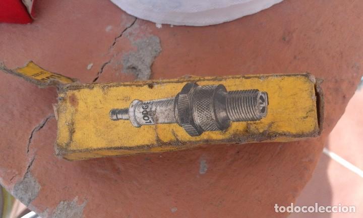 Autos und Motorr&auml;der: Antigua caja de bujia motor 4 tiempos coche spark plug lodge