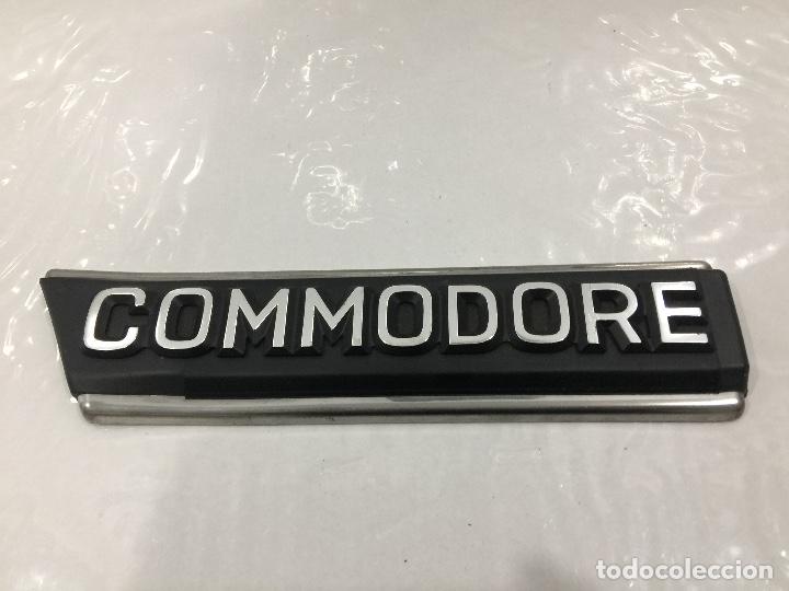 Coches y motocicletas: OPEL COMMODORE EMBLEMA ORIGINAL - Foto 1