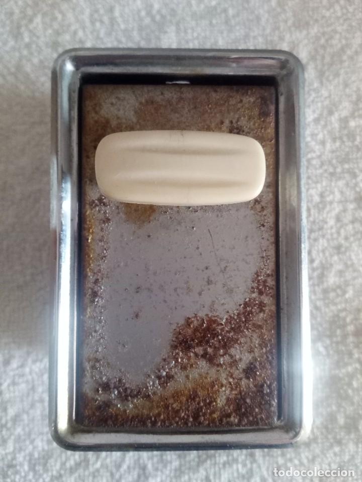 Autos und Motorr&auml;der: Cenicero de Hanomag