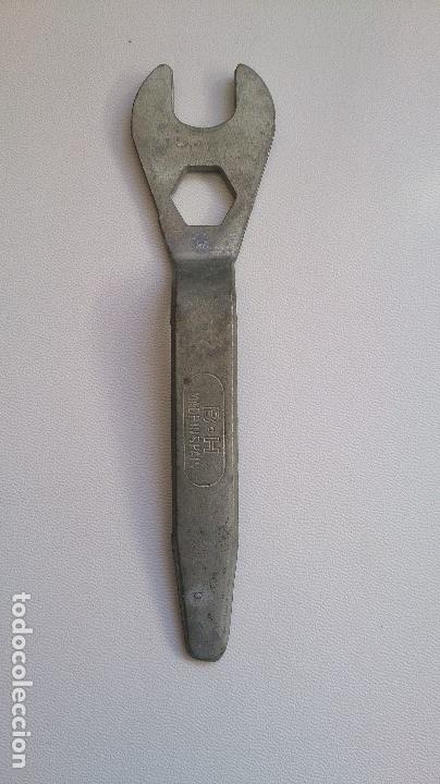 Coches y motocicletas: LLAVE BH BICICLETA - Foto 1
