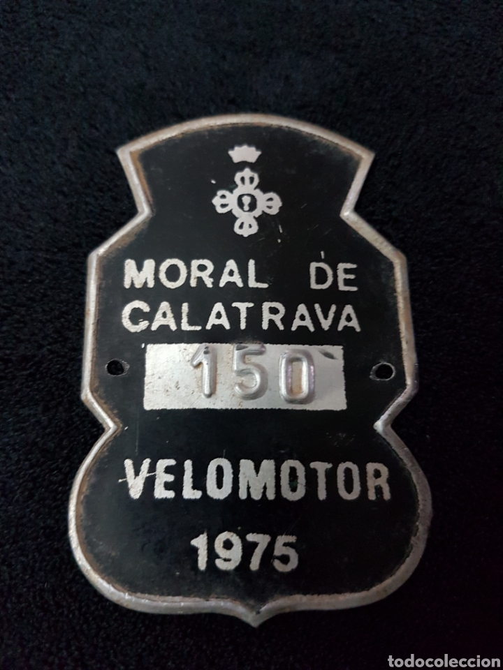 Voitures et Motocyclettes: Matricula Moral Calatrava velomotor 1975