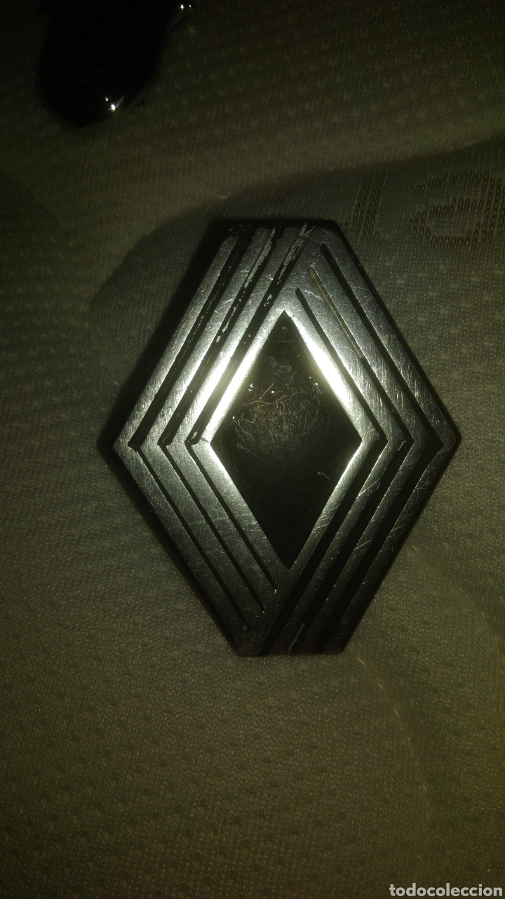 Autos und Motorr&auml;der: RENAULT. Insignia de coche de la marca