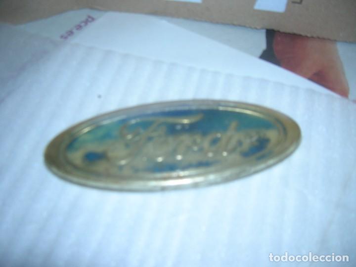 Autos und Motorr&auml;der: Logo Ford. mIde 11,5 cm, usado.