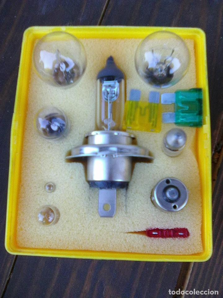 Autos und Motorr&auml;der: Juego de lamparillas y fusibles en estuche original - Bombillas de repuesto opel astra a&ntilde;os 90&acute;s