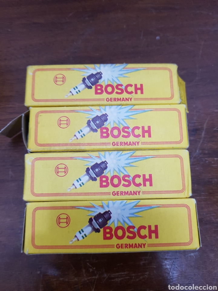 Autos und Motorr&auml;der: Lote 4 buj&iacute;as Bosch sin usar