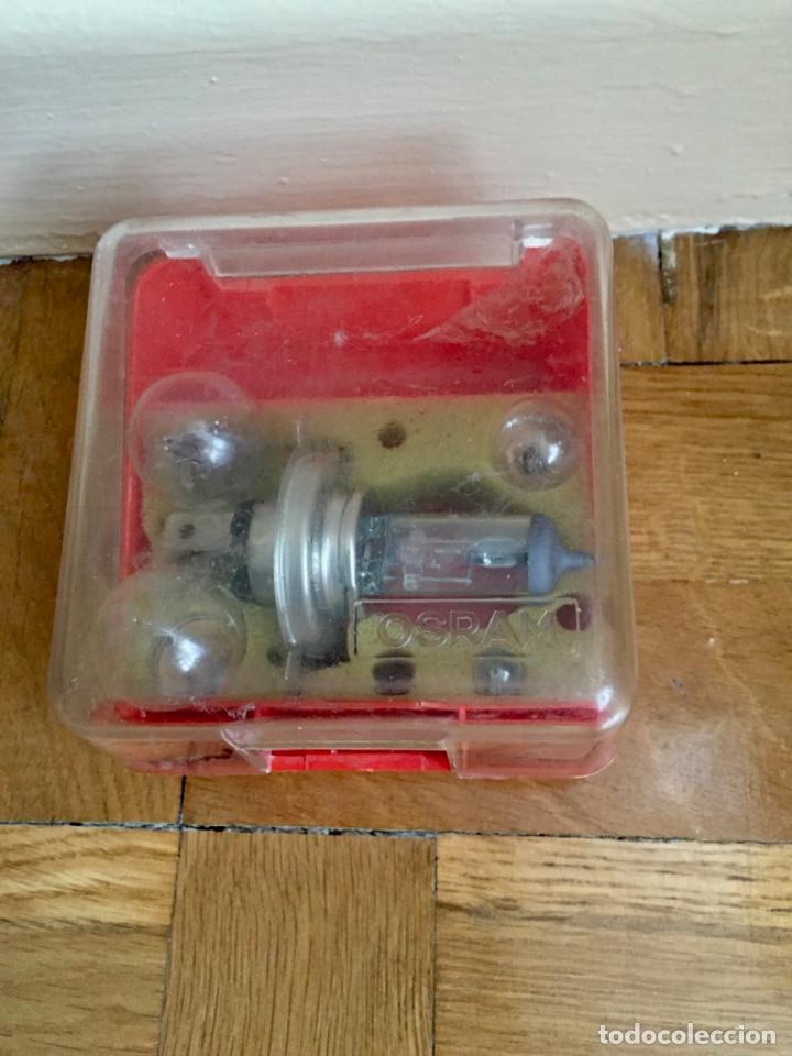 Autos und Motorr&auml;der: Antiguo Juego l&aacute;mparas Osram originales