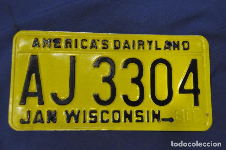 Voitures et Motocyclettes: Placa matr&iacute;cula de coche o autom&oacute;vil. Estados Unidos. Wisconsin.