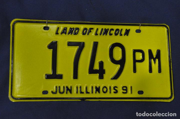 Voitures et Motocyclettes: Placa matr&iacute;cula de coche o autom&oacute;vil. Estados Unidos. Illinois.