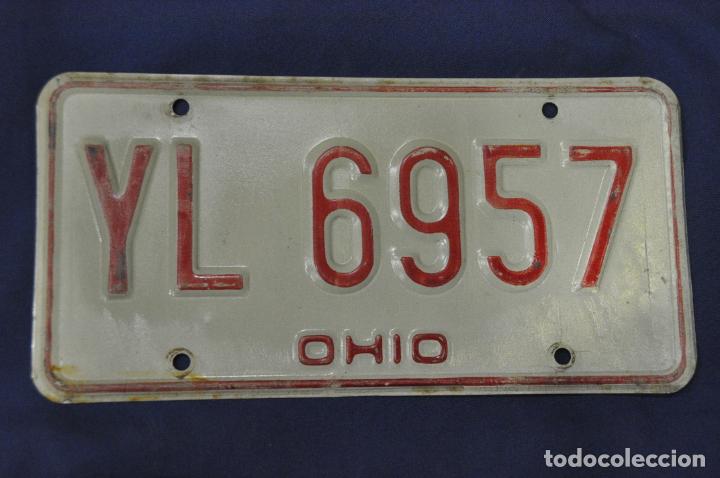 Voitures et Motocyclettes: Placa matr&iacute;cula de coche o autom&oacute;vil. Estados Unidos. Ohio.