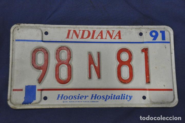 Voitures et Motocyclettes: Placa matr&iacute;cula de coche o autom&oacute;vil. Estados Unidos. Indiana.