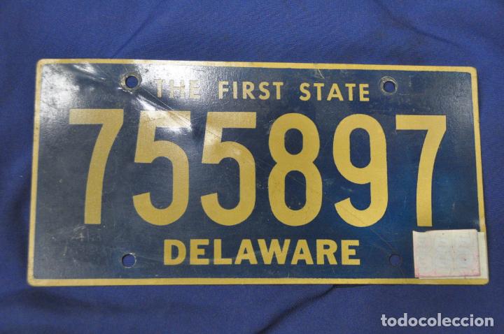 Voitures et Motocyclettes: Placa matr&iacute;cula de coche o autom&oacute;vil. Estados Unidos. Delaware.