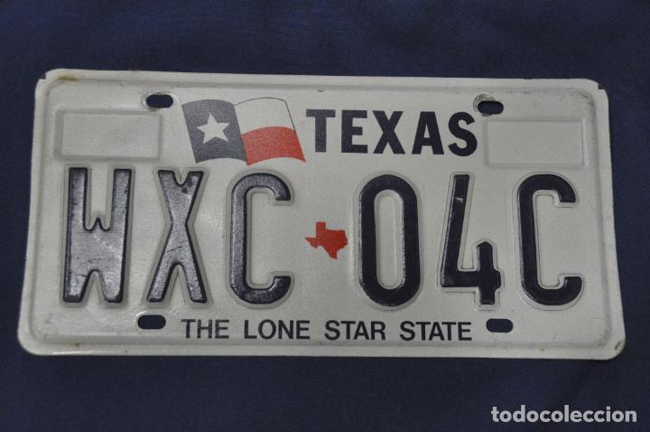 Voitures et Motocyclettes: Placa matr&iacute;cula de coche o autom&oacute;vil. Estados Unidos. Texas.