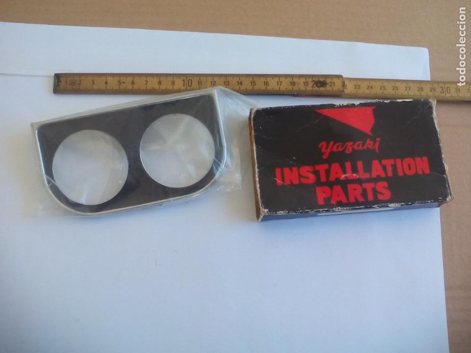 Voitures et Motocyclettes: YAZAKI, INSTALLATION PARTS. SOPORTE PARA INSTRUMENTAL DE COCHES, RELOJ, CUENTAKILOMETROS ETC. JAPAN.