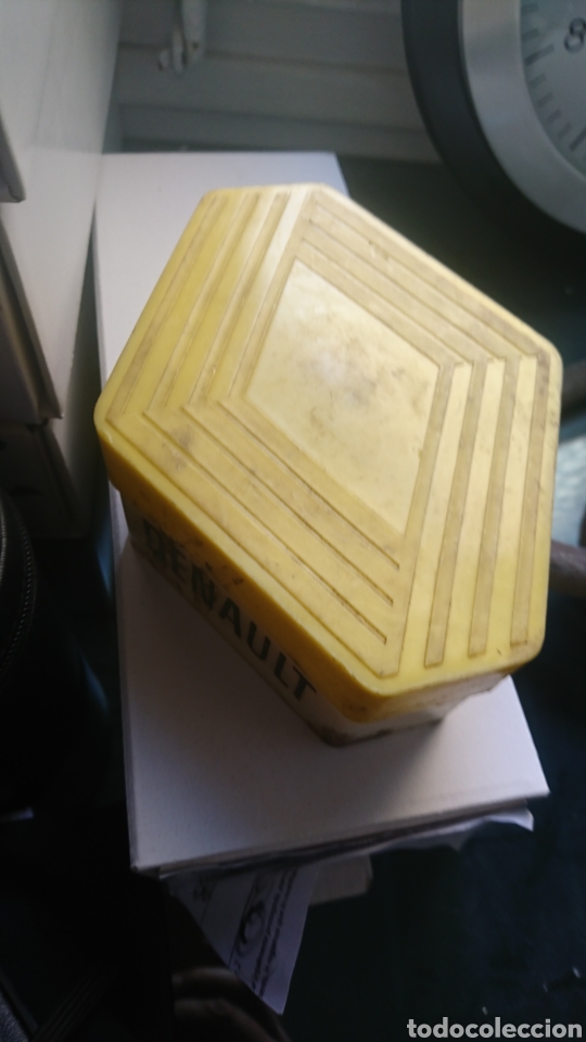 Autos und Motorr&auml;der: Renault caja Recambio Bombillas