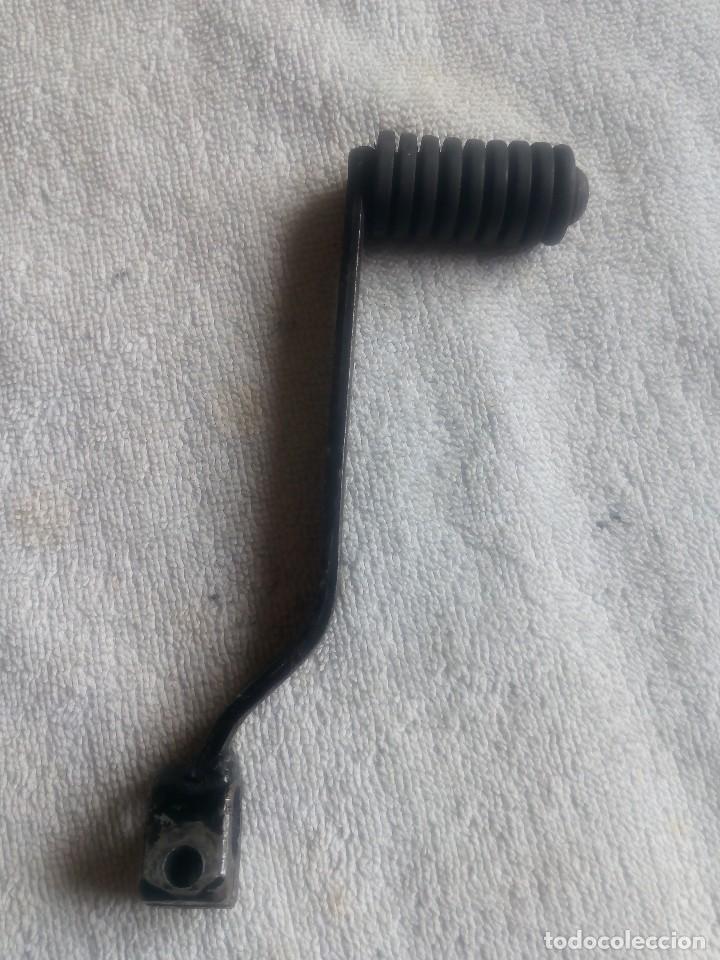 Autos und Motorr&auml;der: Pedal de cambios