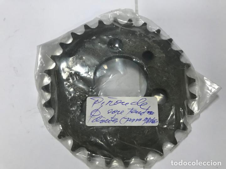 Autos und Motorr&auml;der: PI&Ntilde;ON PARA MOTO ANTIGUA DE DIAMETRO 12CM Y 28 DIENTES