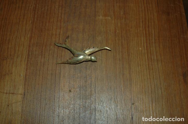 Autos und Motorr&auml;der: ANTIGUO BROCHE DE BRONCE INSIGNIA PIN GOLONDRINA VER FOTOS