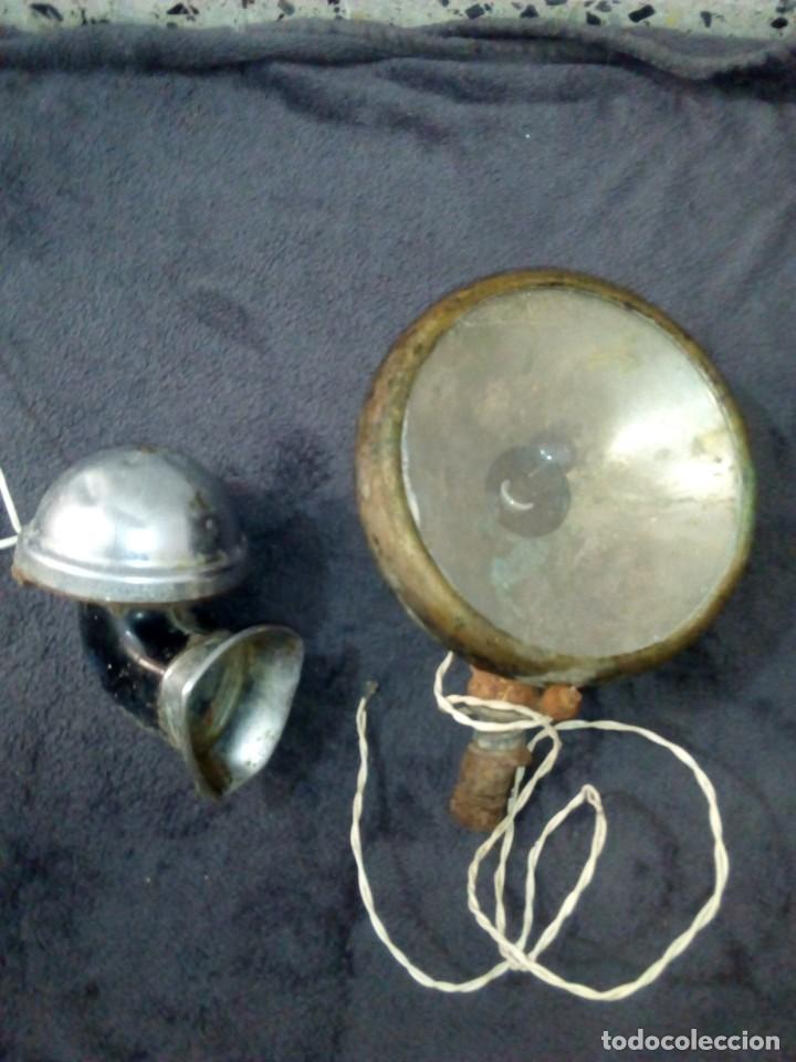 Coches y Motocicletas: Bonito faro y trompeta de coche americano antiguo