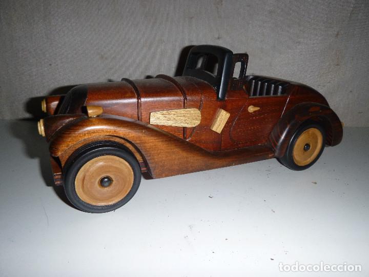 Autos und Motorr&auml;der: DESCAPOTABLE EN MADERA NOBLE