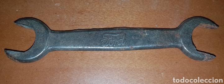 Autos und Motorr&auml;der: Antigua llave fija Ford