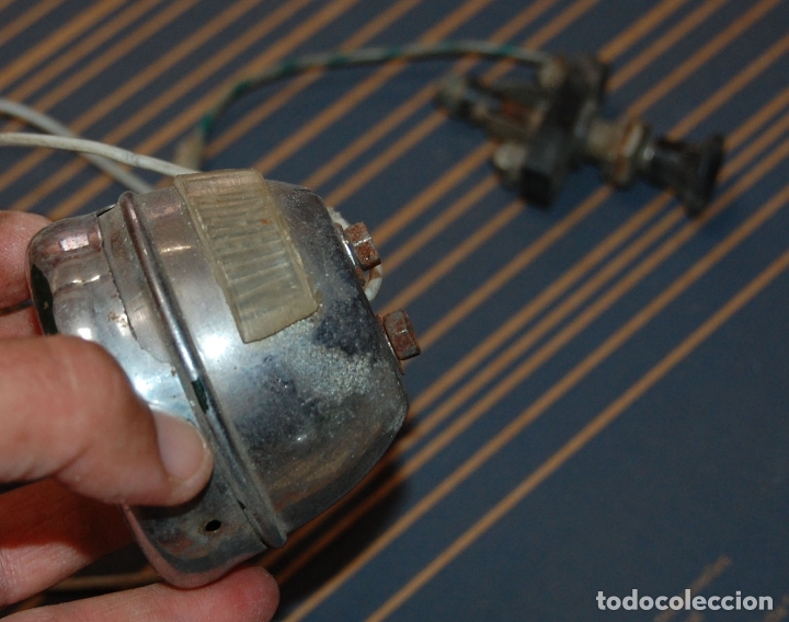 Coches y motocicletas: FARO ANTIGUO CON INTERRUPTOR - Foto 2
