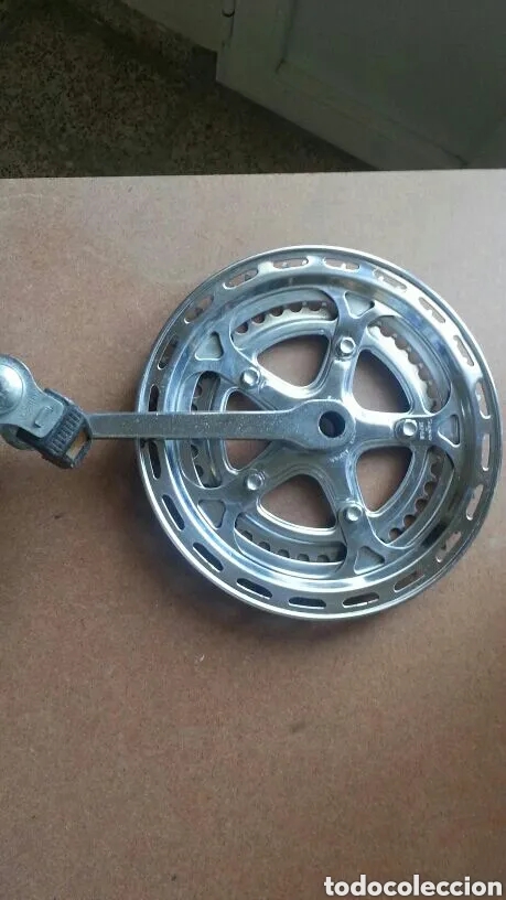 Automobili e Motociclette: DOBLE PLATO DE BICI DE CARRETERA - SUGINO - A&Ntilde;OS 80-90 (LOS DIENTES ESTAN NUEVOS)