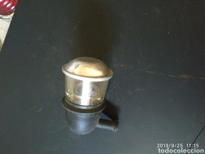 Autos und Motorr&auml;der: Piloto de matr&iacute;cula antiguo de Renault 44 de los 70