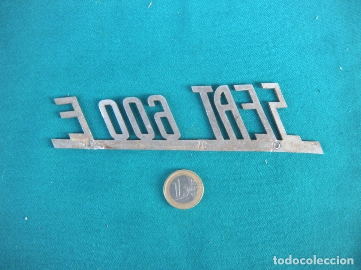 Coches y motocicletas: EMBLEMA SEAT 600 E ORIGINAL - Foto 2