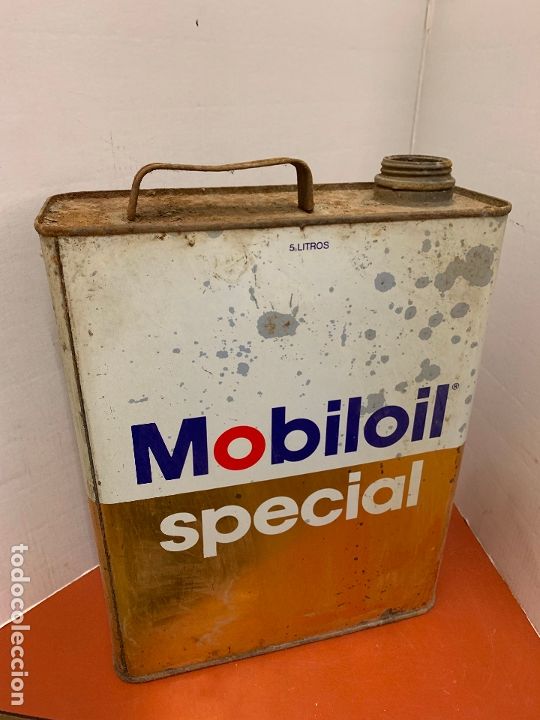 Automobili e Motociclette: Antigua lata de aceite para automovil. MOBIL OIL SPECIAL. Mide aprox 28cms altura