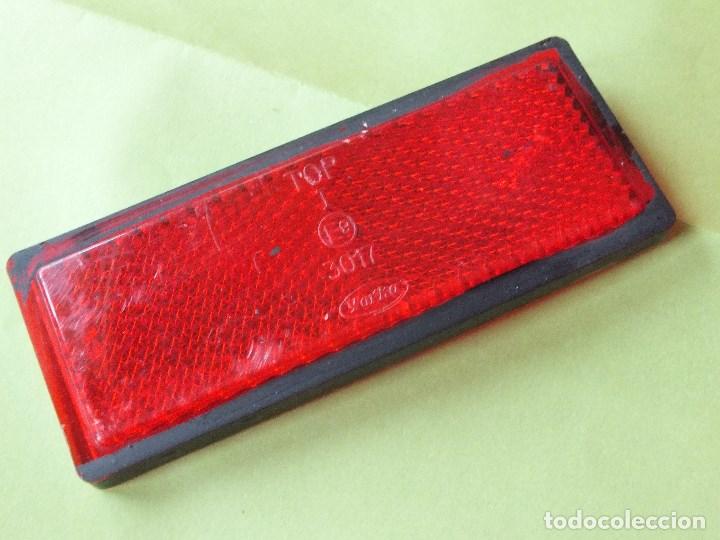 Automobili e Motociclette: catadioptrico reflectante DE COCHE FORD O SEAT TOP I E9 3017 YORKA