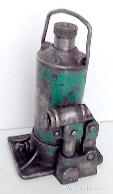 Automobili e Motociclette: ANTIGUO GATO DE VEH&Iacute;CULO MARCA MEGA