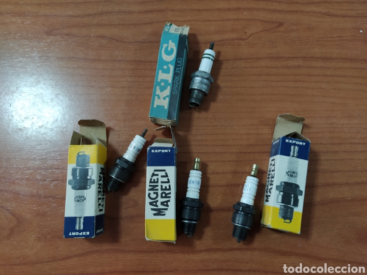 Autos und Motorr&auml;der: 4 antiguas buj&iacute;as magneti marelli cw7n y k l g f70 sin uso