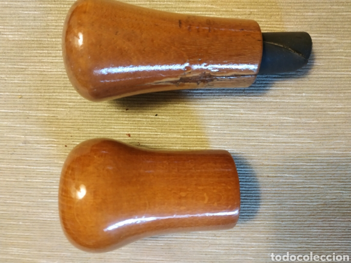 Automobili e Motociclette: Dos pomos de madera para VW de los a&ntilde;os 70/80