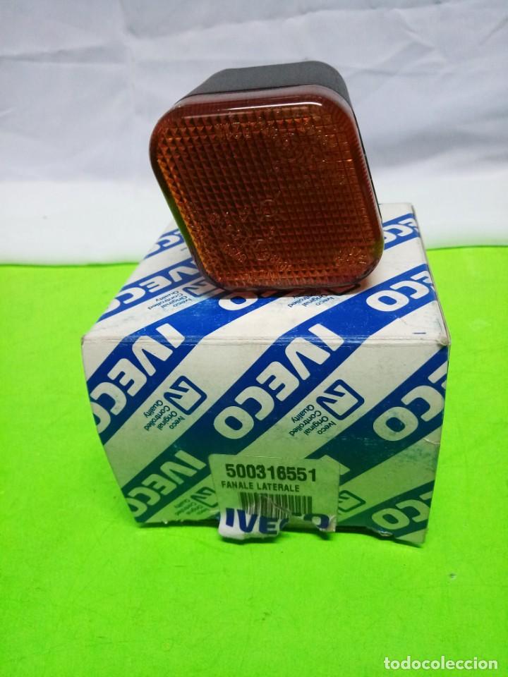 Autos und Motorr&auml;der: piloto lateral Iveco