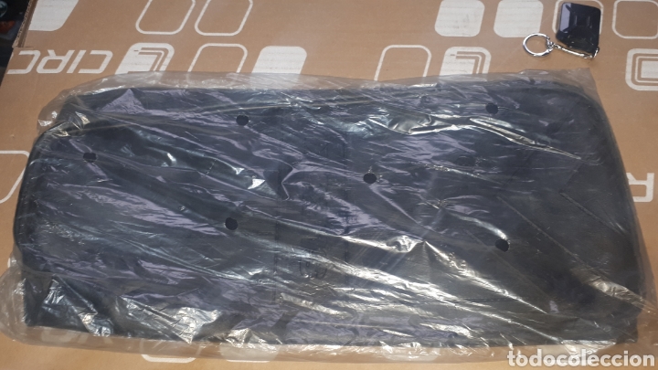 Coches y Motocicletas: Antigua funda de moto SUZUKI LIDO 50 nueva