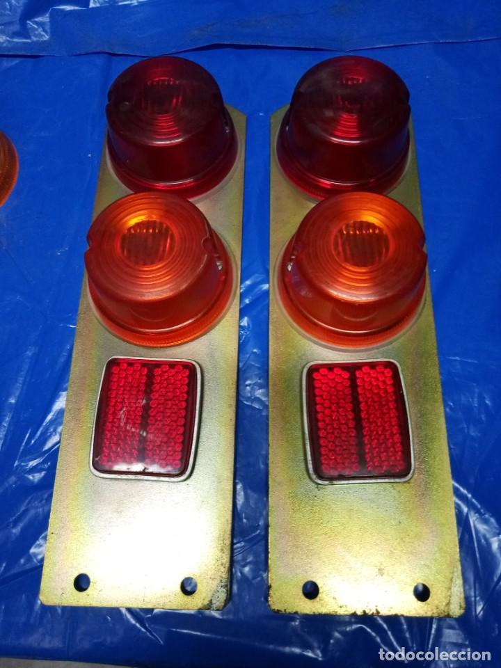 Coches y Motocicletas: Base metalica pilotos rojo.ambar y reflex de 1 polo