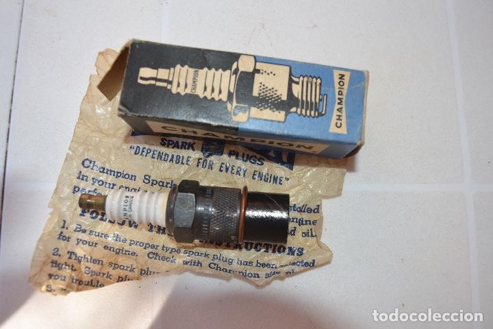 Autos und Motorr&auml;der: Antigua Buj&iacute;a CHAMPION 9 antes c15 18mm 7/8&rdquo; hex en su caja original